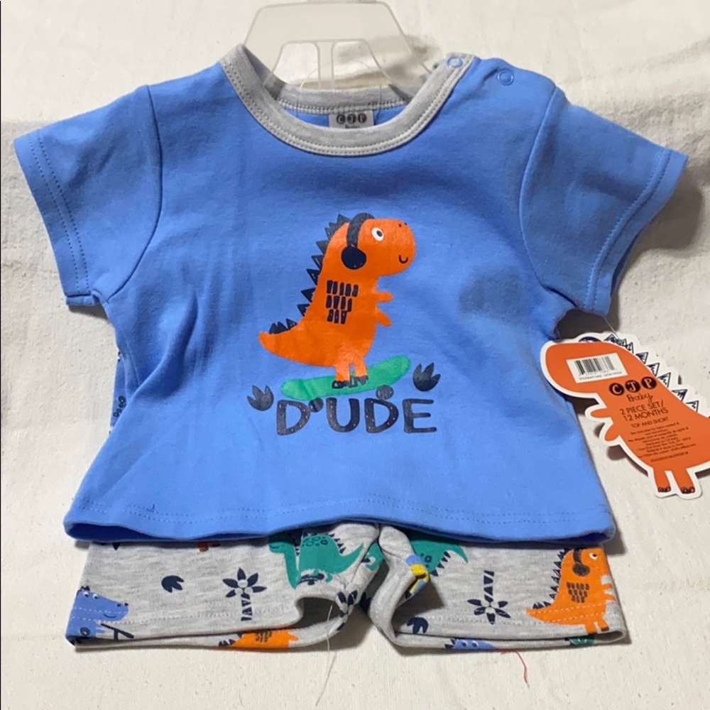 Boy’s short outfit
